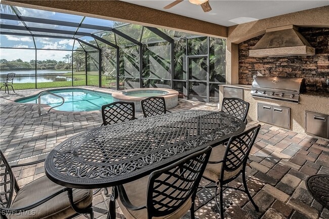 property at 9215 Veneto Ln