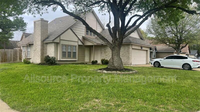 3203 Rocky Crest Dr in Katy, TX - Building Photo