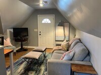 1966 Lyle Ave photo'