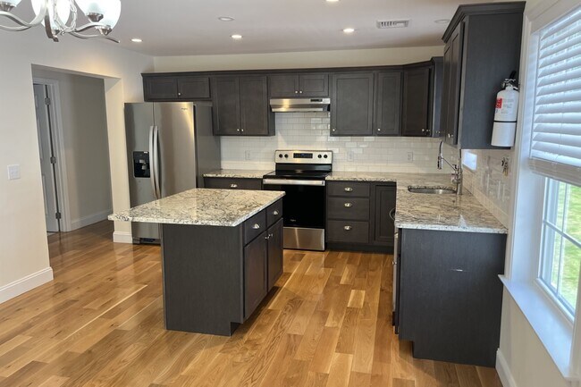 29 Park Ave in Summit, NJ - Building Photo - Building Photo