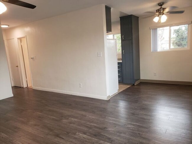 4452 Rosebud Ln in La Mesa, CA - Building Photo - Building Photo