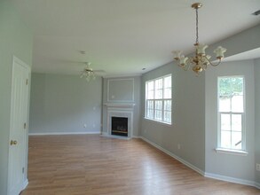 17540 Westmill Ln in Charlotte, NC - Building Photo - Building Photo