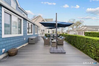 58 Chapman Ave in Westbrook, CT - Building Photo - Building Photo