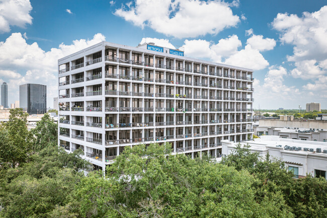 Metropole in Houston, TX - Building Photo - Building Photo