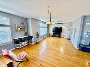 1914 N Lotus Ave in Chicago, IL - Building Photo - Building Photo