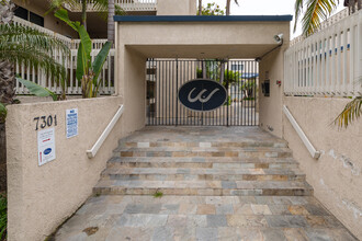 7301 Vista del Mar in Playa Del Rey, CA - Building Photo - Building Photo