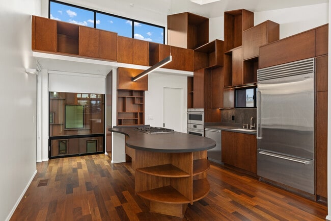 4640 Del Monte Ave in San Diego, CA - Building Photo - Building Photo