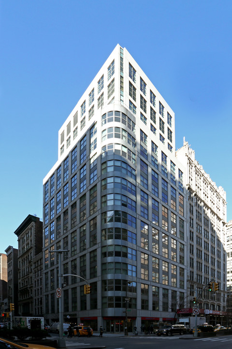 49 East 19th Street in New York, NY - Building Photo