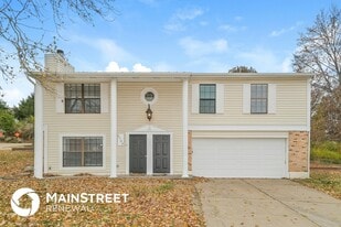 1723 Lynncove Ln in St. Charles, MO - Building Photo