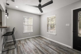 2901 Baltic Ave in Tallahassee, FL - Building Photo - Building Photo