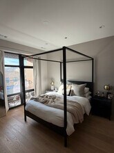 1335 N Western Ave in Chicago, IL - Building Photo - Building Photo