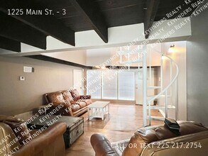 1225 Main St in Baton Rouge, LA - Building Photo - Building Photo