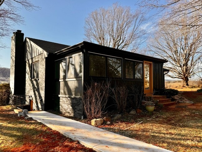 property at 3901 Thomas Dairy Ln