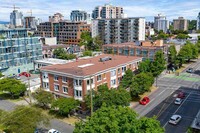 October Mansion in Victoria, BC - Building Photo - Building Photo