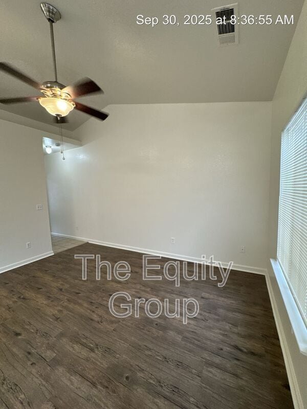 2918 S Sallee Ct in Visalia, CA - Building Photo - Building Photo