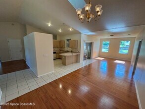 1522 Breese St NE in Palm Bay, FL - Building Photo - Building Photo