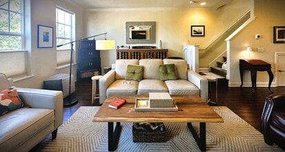 234 Windsor River Rd in Windsor, CA - Building Photo - Building Photo