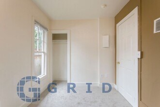 3929 N Albina Ave in Portland, OR - Building Photo - Building Photo