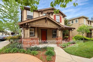60 Xena Court in Pittsburg, CA - Building Photo