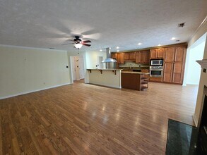 123 Pearce Pl in Raeford, NC - Building Photo - Building Photo