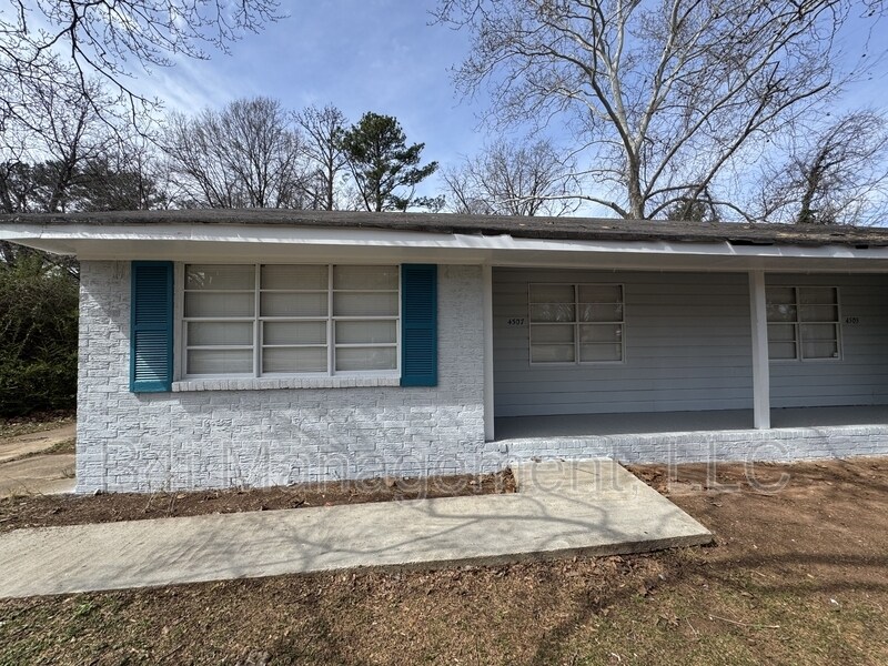 4507 Glade Rd in Forest Park, GA - Building Photo