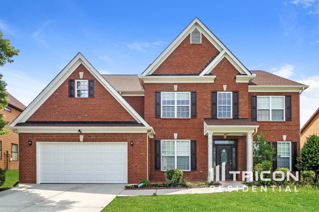 7259 Madison Cir in Union City, GA - Building Photo