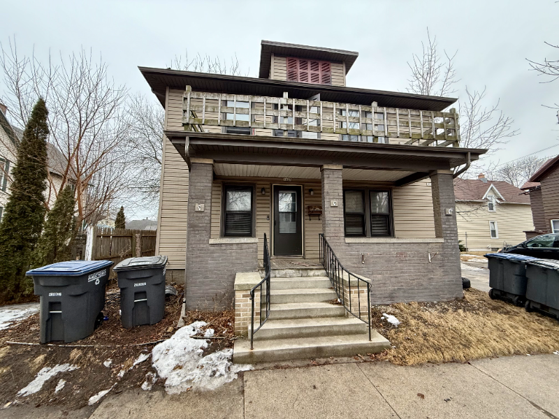 1025 Superior Ave in Sheboygan, WI - Building Photo