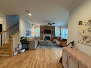 1510 Ward Ave in Nashville, TN - Foto de edificio - Building Photo