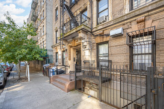 304 W 151st St in New York, NY - Building Photo - Building Photo