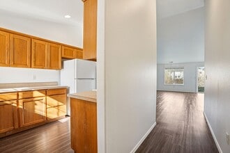 2315 SW Hannah Cir in McMinnville, OR - Building Photo - Building Photo