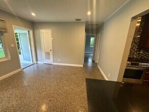 1101 SW 8th Ter in Fort Lauderdale, FL - Building Photo - Building Photo