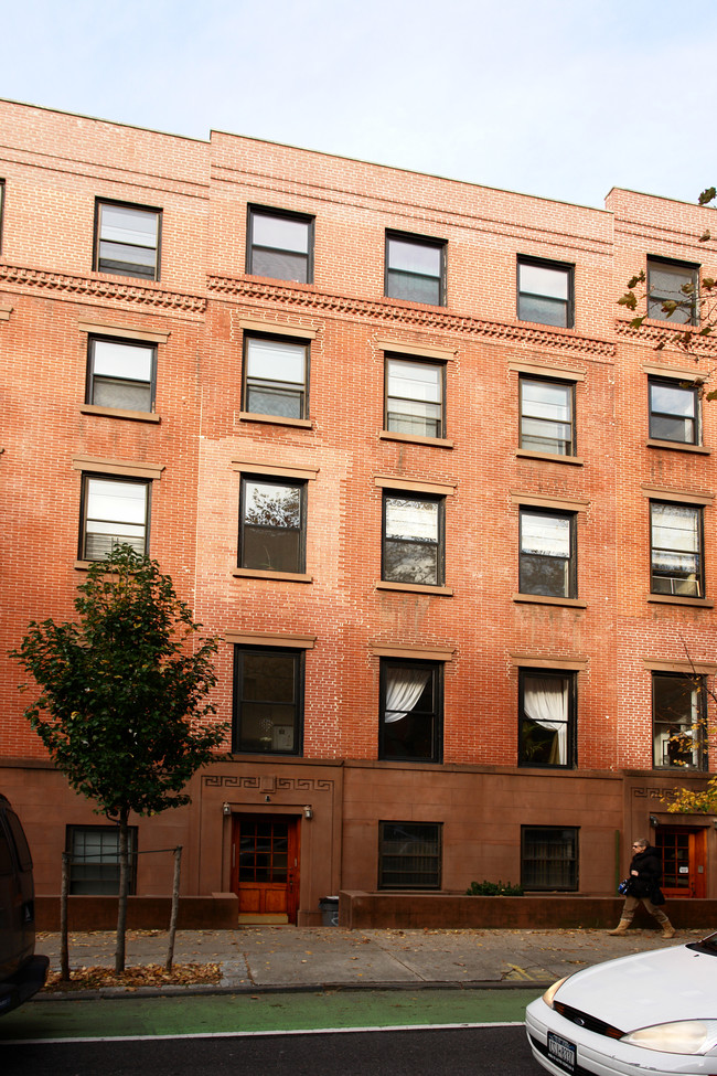 256 Henry St in Brooklyn, NY - Foto de edificio - Building Photo