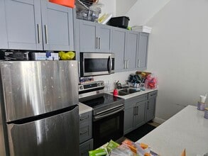 2178 NW 47th St in Miami, FL - Building Photo - Building Photo