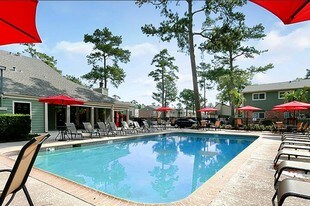 Lake Houston Pines Apartments