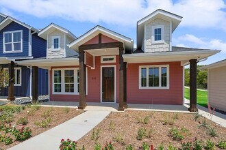 510 Woodside Trl in Waxahachie, TX - Building Photo - Building Photo