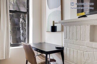 26 Jane St in New York, NY - Building Photo - Building Photo