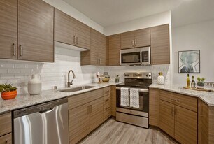Senderos At South Mountain in Phoenix, AZ - Building Photo