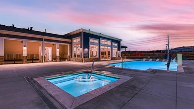 Polaris Apartments in Broomfield, CO - Foto de edificio - Building Photo