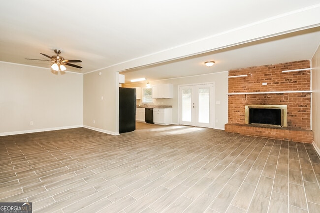 3720 Pacific Dr in Austell, GA - Building Photo - Building Photo