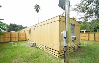 3306 Peachtree Hill Rd in Lakeland, FL - Building Photo - Building Photo