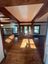 5820 N Newark Ave in Chicago, IL - Building Photo - Building Photo