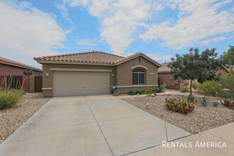 17525 W Lavender Ln in Goodyear, AZ - Building Photo - Building Photo