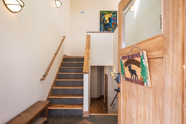 250 Bergamot Dr in Tabernash, CO - Building Photo - Building Photo