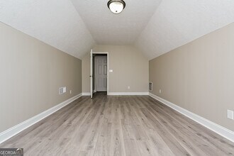 1505 Queen Elizabeth Dr in Locust Grove, GA - Building Photo - Building Photo