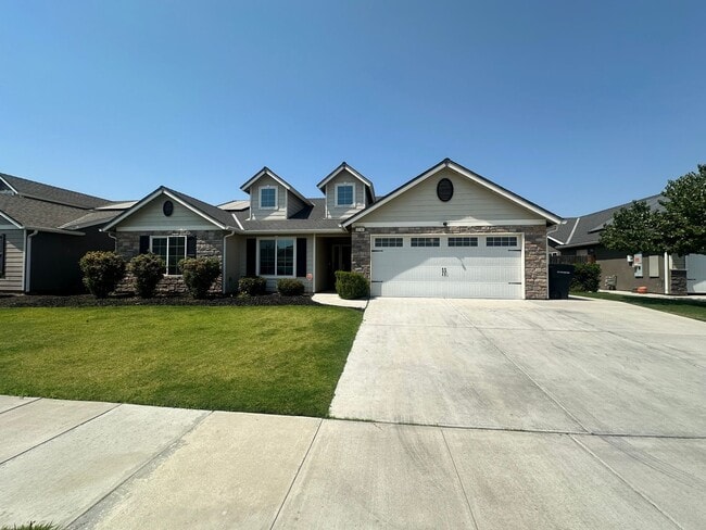 property at 1746 Bryman St