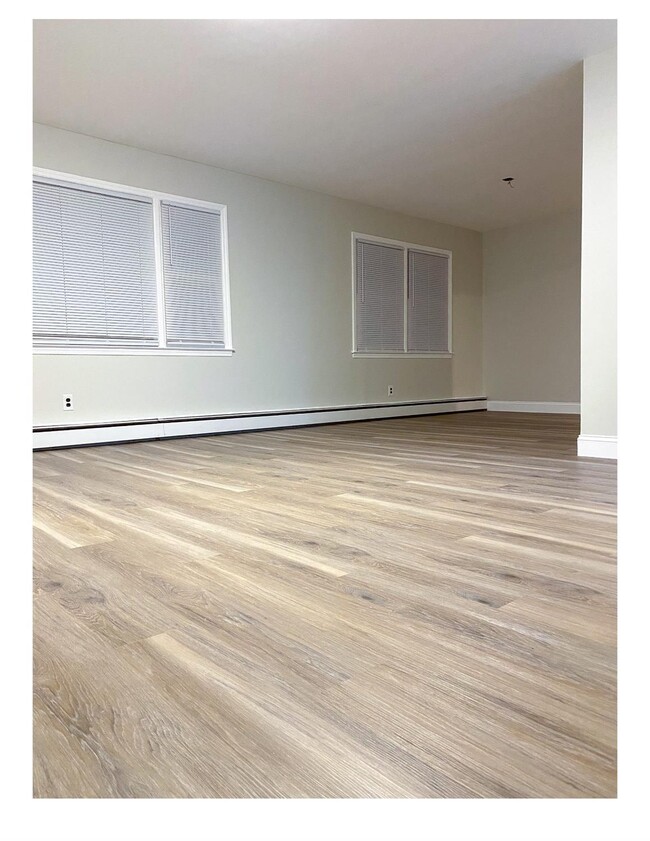 142 William St in Carteret, NJ - Foto de edificio - Building Photo
