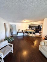 8801 Wiles Rd in Coral Springs, FL - Building Photo
