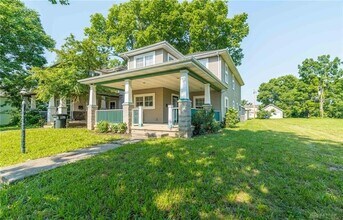 215 N Williams St in Dayton, OH - Foto de edificio - Building Photo