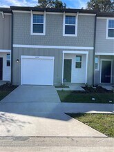 6157 Daerr Rdg St in Zephyrhills, FL - Building Photo - Building Photo