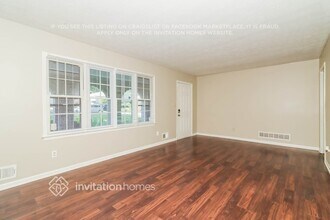 3890 Benchmark Dr in College Park, GA - Building Photo - Building Photo